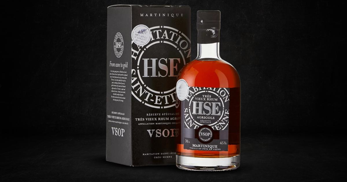 You are currently viewing Rhum HSE VSOP : Avis et prix de ce joyau des Caraïbes
<span class="bsf-rt-reading-time"><span class="bsf-rt-display-label" prefix="Reading time :"></span> <span class="bsf-rt-display-time" reading_time="3"></span> <span class="bsf-rt-display-postfix" postfix="min"></span></span><!-- .bsf-rt-reading-time -->